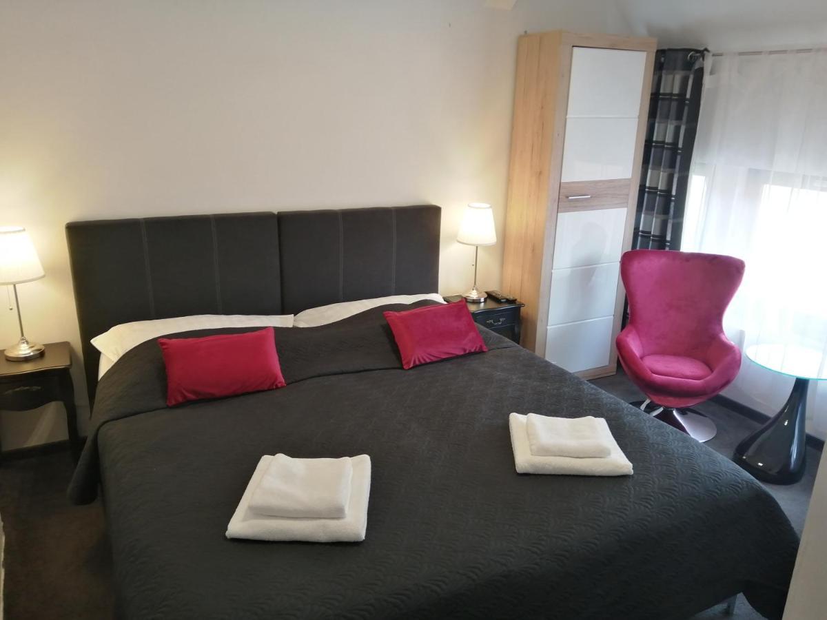 Filsdeger Haz - Central Rooms & Apartmans 외부 사진